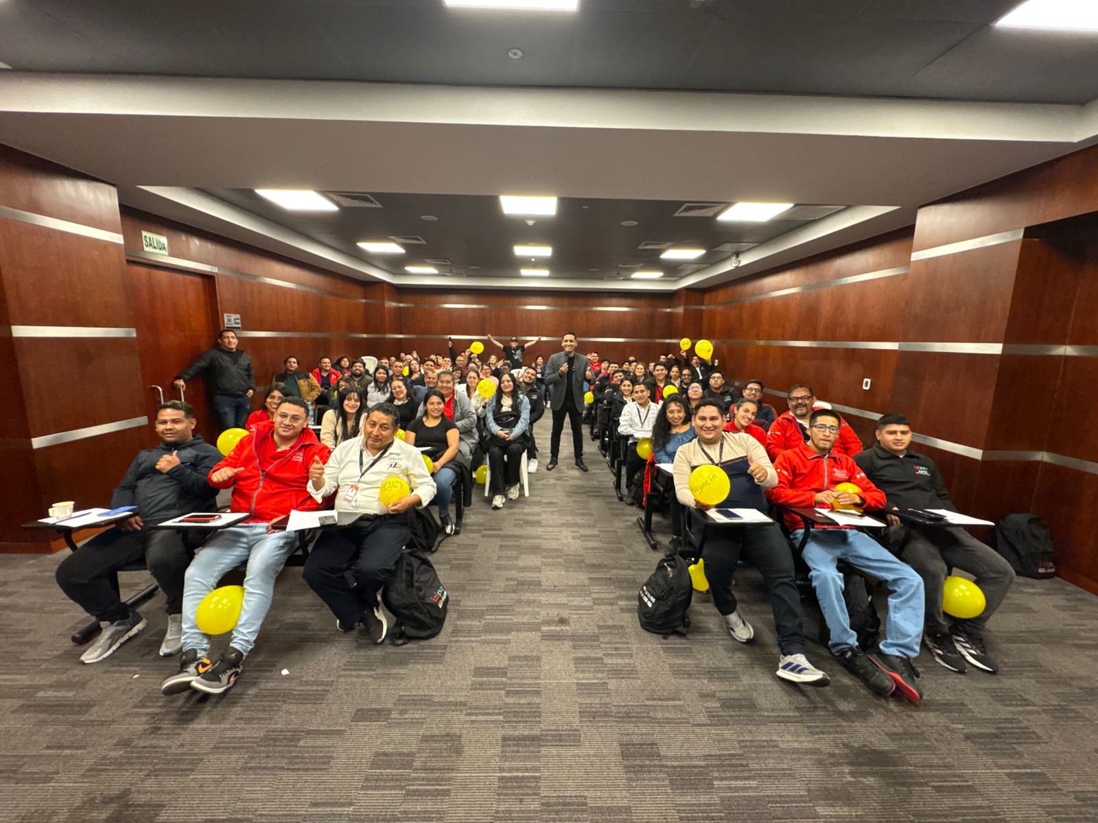 Imagen de WhatsApp 2025-10-17 a las 10.29.10_684fd661